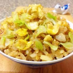 高丽菜鲔鱼蛋炒饭的做法[图]