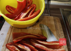 甜椒镶饭的做法图解2