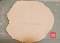 薄脆香甜苹果比萨的做法图解5