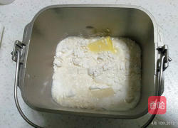 热狗面包卷的做法图解2