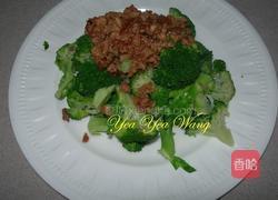 肉酱青花菜的做法图解2