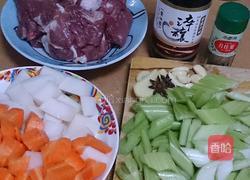 富贵吉祥红焖肉的做法图解1