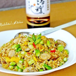 芦笋鸡粒炒饭的做法[图]