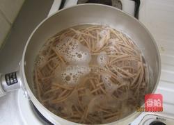 丝瓜魩仔鱼面的做法图解1
