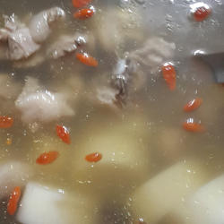 药膳山药鸡汤的做法[图]