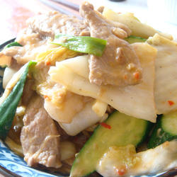 泡菜猪肉的做法[图]