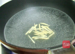 生菜果醋凉拌虾的做法图解2