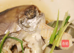 清蒸白鲳的做法图解5