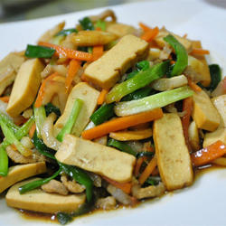 酱烧葱段豆干肉丝的做法[图]