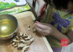 香菇海苔酱的做法图解2