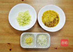 蟹肉饭团的做法图解1