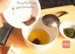 香蕉花生酱奶昔的做法图解1