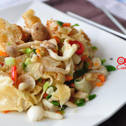 椒盐菇菇炒烧饼的做法[图]