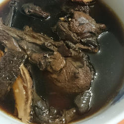 何首乌鸡汤的做法[图]