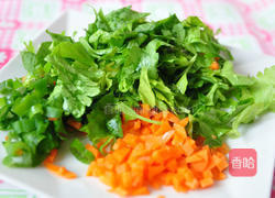 海苔芹菜叶煎饼的做法图解1