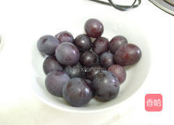 葡萄果泥的做法图解1