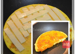 红萝卜夹心蛋卷的做法图解3