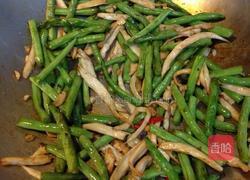 干煸四季豆杏鲍菇的做法图解4