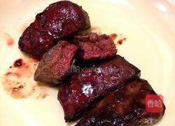 黑胡椒酱嫩烤牛排的做法图解4