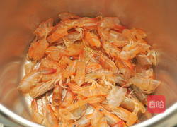 鲜虾番茄炖饭的做法图解3