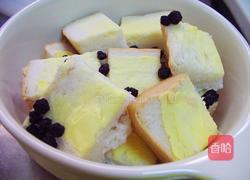 面包布丁的做法图解3