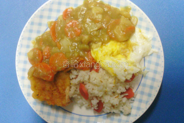 绿咖哩鸡排炒饭