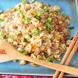 菜圃蛋炒饭的做法[图]