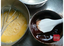 可可栗子戚风的做法图解3