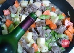 苹果炖牛肉的做法图解6