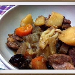 马铃薯炖肉的做法[图]