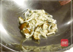 磨菇橄榄的做法图解2