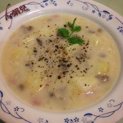 马铃薯磨菇浓汤的做法[图]