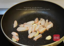 蟹肉炒蛋的做法图解2