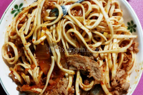泡菜牛肉面