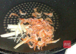 樱花虾肉末炒丝瓜的做法图解2