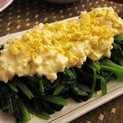 胡麻酱佐菠菜的做法[图]
