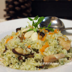 蕈菇鸡肉青酱炒饭的做法[图]