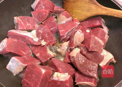 红烧牛肉火锅的做法图解1