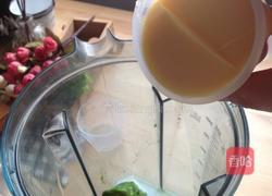 酪梨牛奶的做法图解3