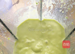 酪梨牛奶的做法图解6