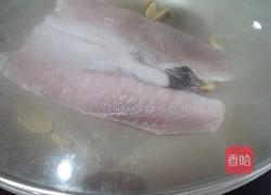 干煎虱目鱼肚的做法图解2