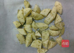 烤迷迭香马铃薯的做法图解2