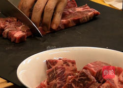 橄榄蒜味骰子牛的做法图解4