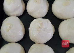 草莓面包的做法图解2