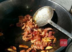 菜花炒肉的做法图解5