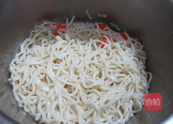 海苔坚果麻酱凉面的做法图解4