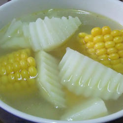 鸡肉玉米马铃薯汤的做法[图]