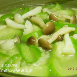 菇菇丝瓜的做法[图]