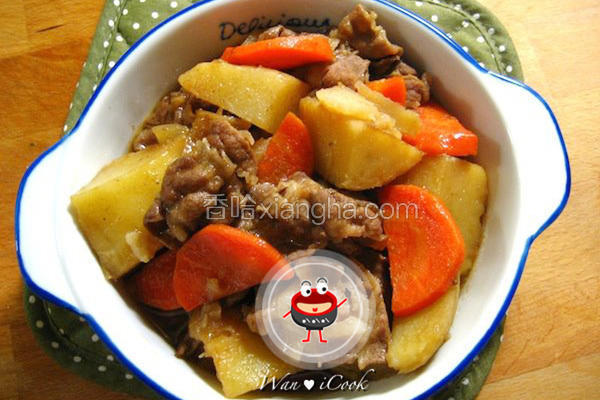 马铃薯炖牛肉