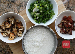 港式糯米饭的做法图解1